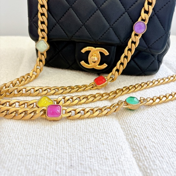 90% NEW CHANEL BLACK LAMB LEATHER SQUARE BAG - Picture 11 of 13